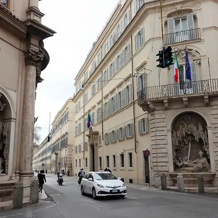 Trevi 4* Rome